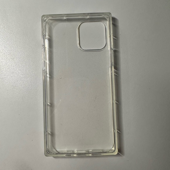 clear squared off iphone 12 pro phone case! ✨ - Picture 2 of 3